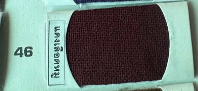 สีลายแดงเลือดหมู