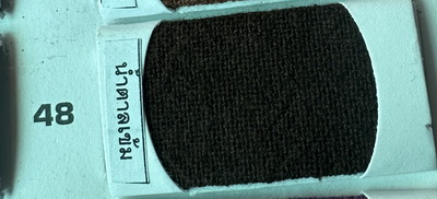 สีลายน้ำตาลเข้ม